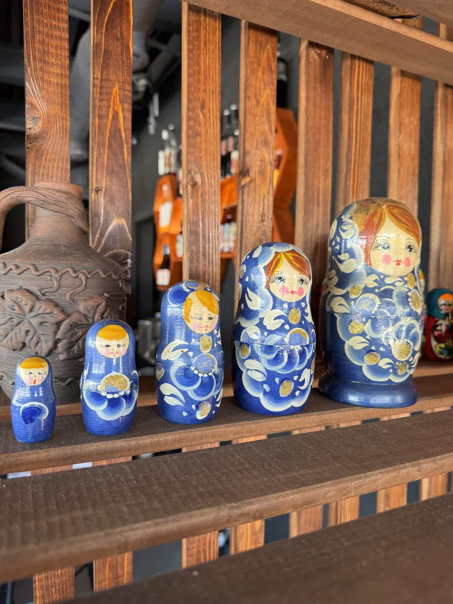 Матрёшки в интерьере Маруси